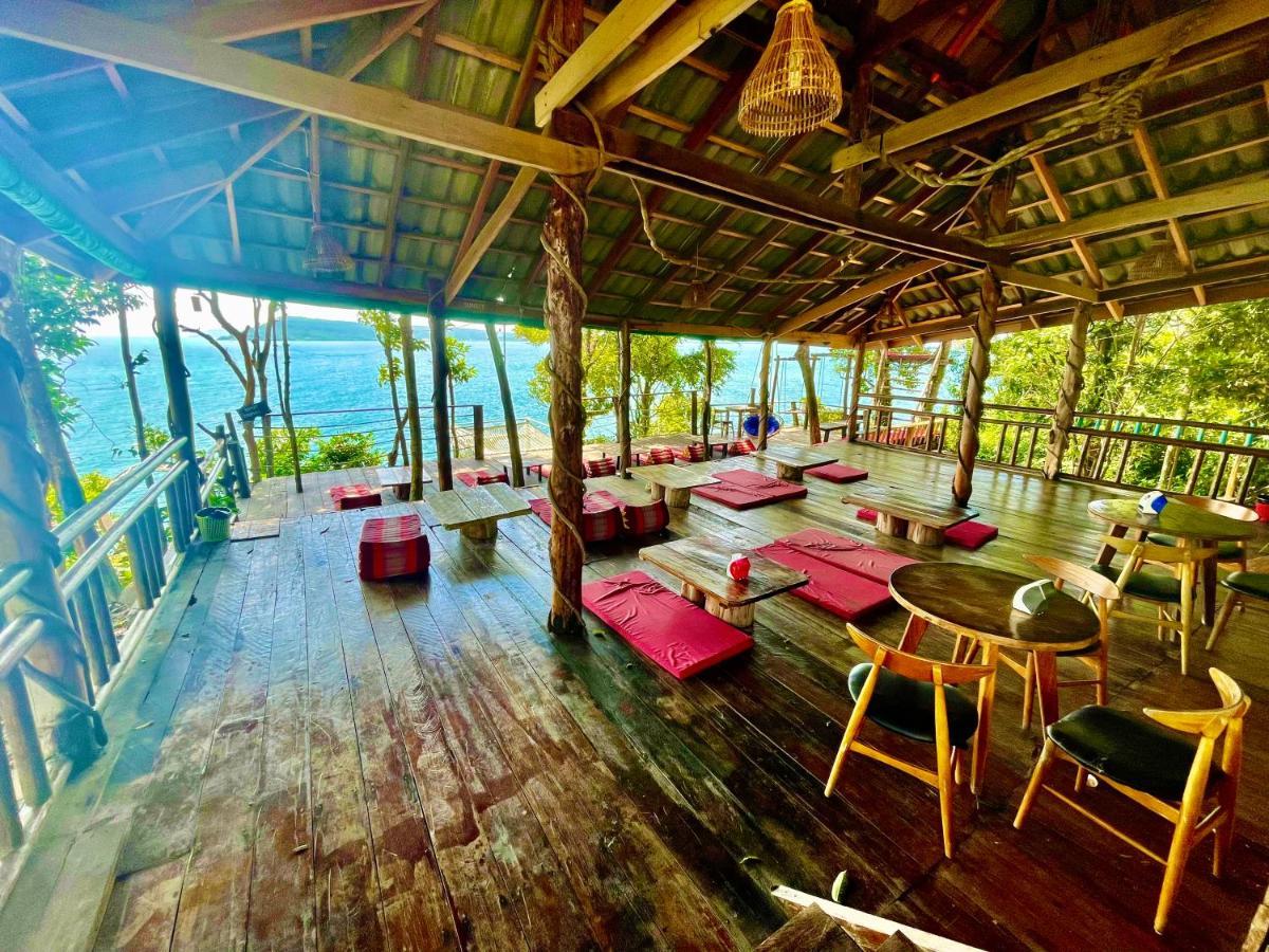 The Cliff Hostel, M'Pay Bay Ко-Ронг-Самлоем Екстер'єр фото